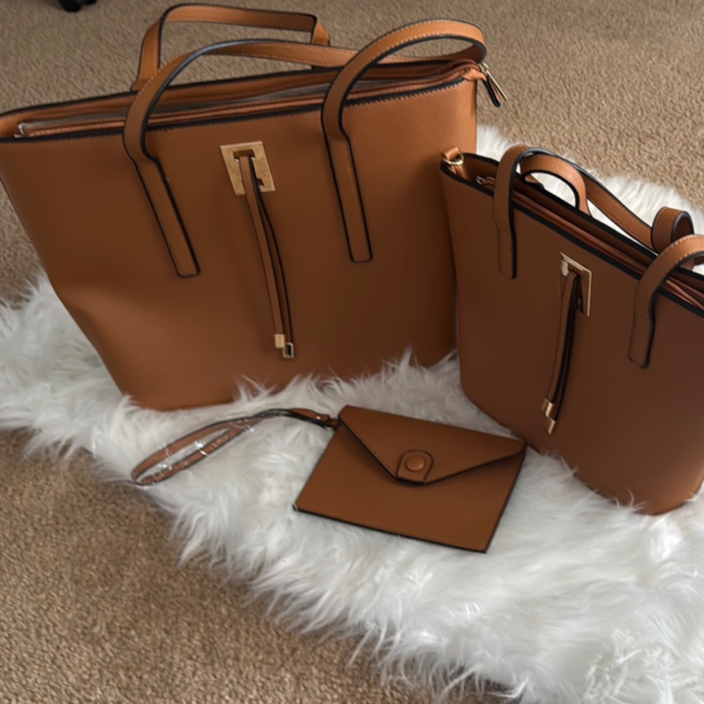 Elegant Tan Handbag Set of 3